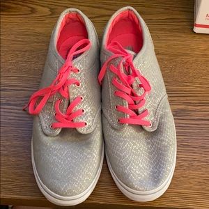 Vans size 8